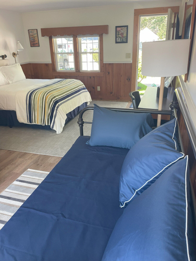 Bedroom 5, Cape Cod Motor Inn, Barnstable