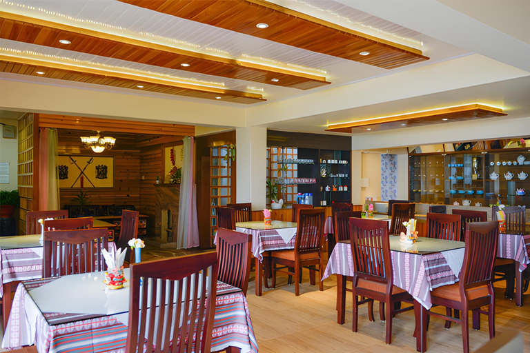 Food & Drinks, Ghonday Village Resort Kaluk Sikkim, West Sikkim