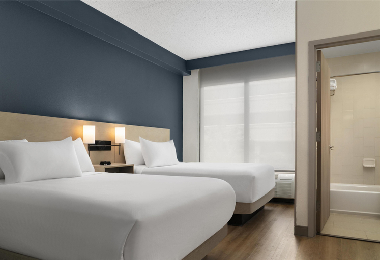 Bedroom 3, Hyatt Place Secaucus/Meadowlands, Secaucus