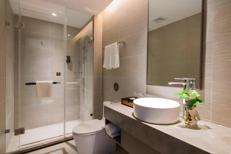 Bathroom 3, Home Inn Guomao, Beijing