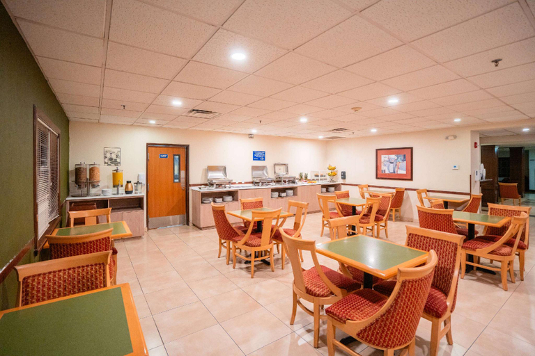 Food & Drinks 5, Microtel Inn & Suites By Wndham Ciudad Juarez, Juárez
