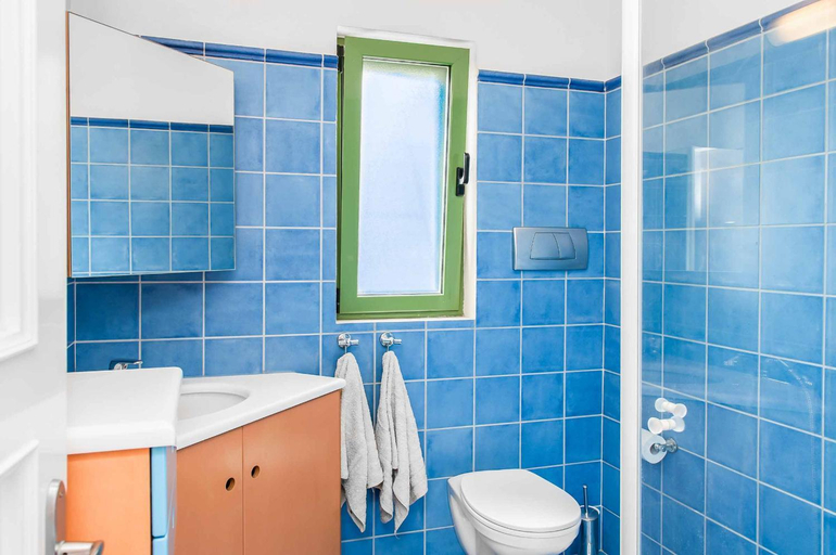 Bathroom 3, Villa Fonesei, Ionian Islands