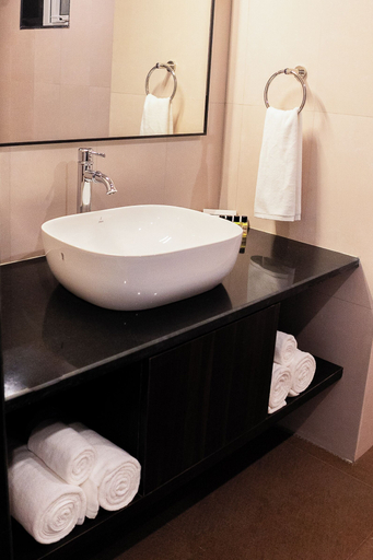 Bathroom 4, RIVER DECK BAGA, North Goa