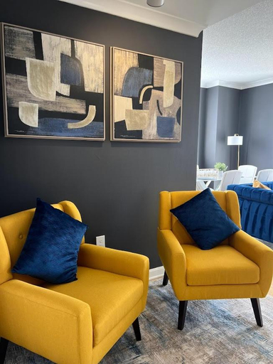 2, Elegant King Suite Metro DC, Arlington
