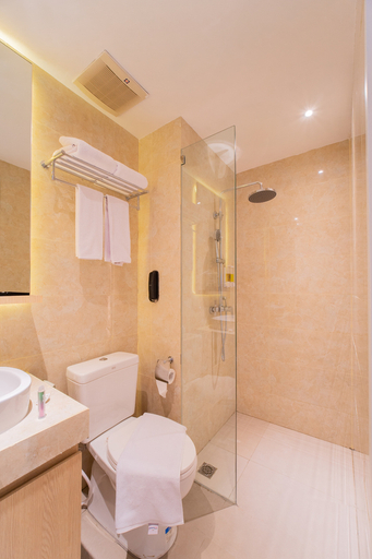 bathroom 15