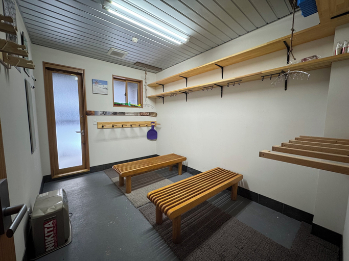 Others 5, Bears Den Mountain Lodge, Hakuba