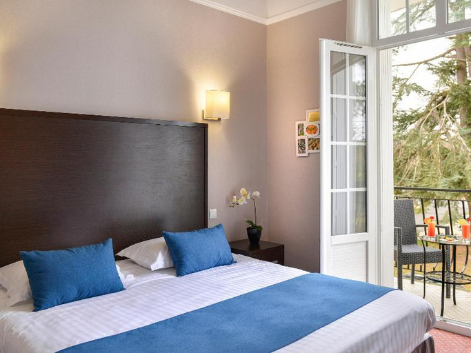 Bedroom 5, Le Parc, Loir-et-Cher