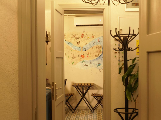 Public Area 2, Tilas - Rooms in 19th Century Wooden Townhouse,Kadikoy, Kadıköy