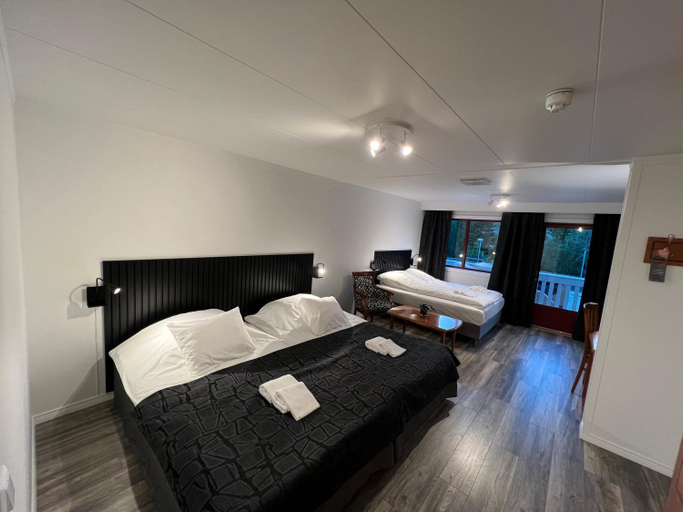 Bedroom 3, Vesterland Feriepark - Hotel, Cabins and Apartments, Sogndal