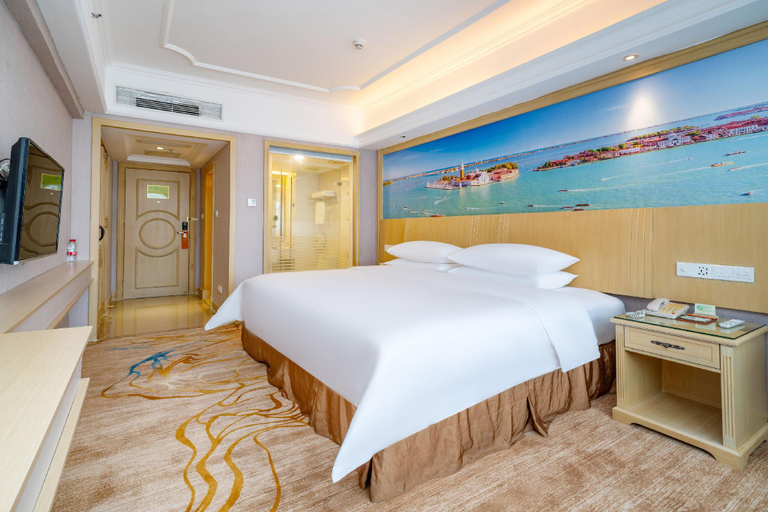 Bedroom 2, Vienna Hotel Shenzhen Mix City Branch, Shenzhen
