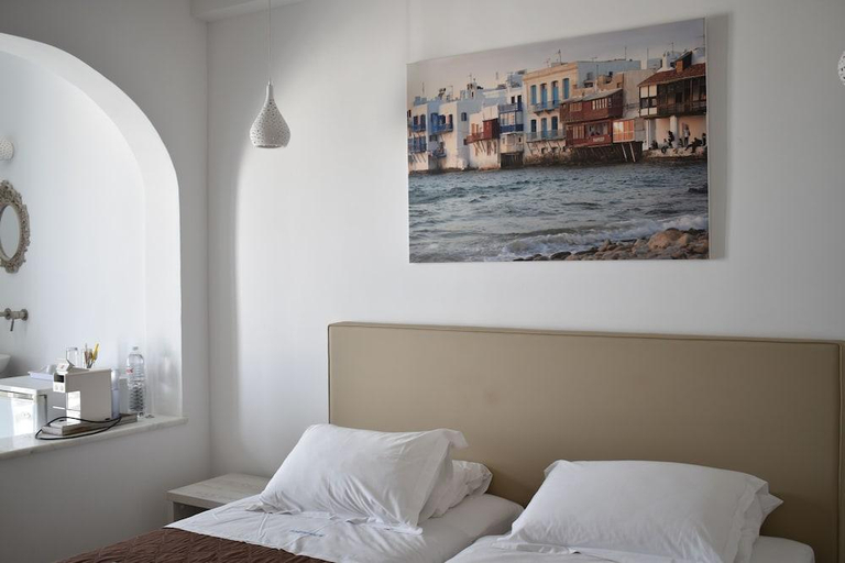 Bedroom 2, Andriani's Guest House, South Aegean