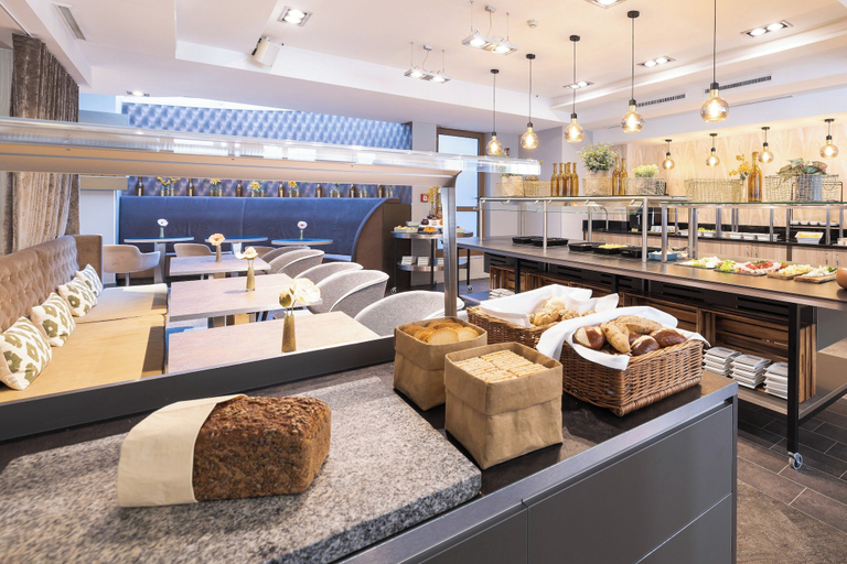 Food & Drinks 5, Leonardo Hotel Vienna Westbahnhof, Wien