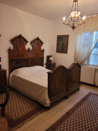 Others 5, B&B Arcadia, Pavia