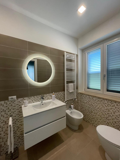 Others 4, B&B Tregi, Catanzaro