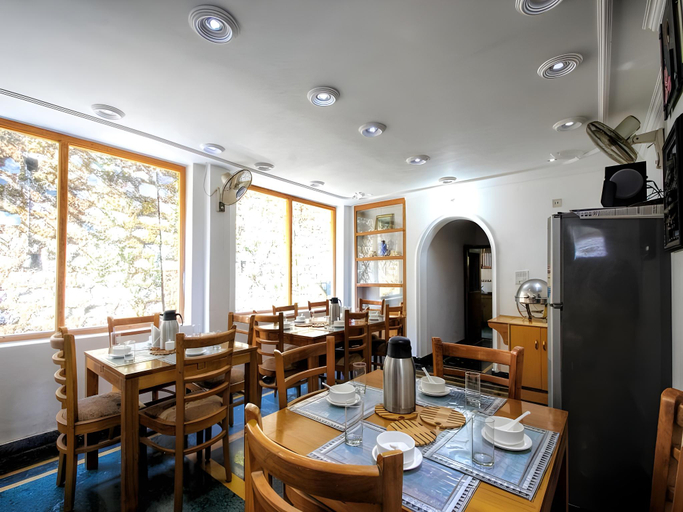 Food & Drinks 4, Hotel Lake Inn - A Luxury Lake View Hotel, Nainital