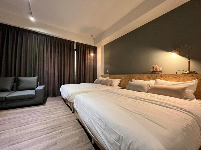 Others 5, Day and Day Hotel No1, Changhua