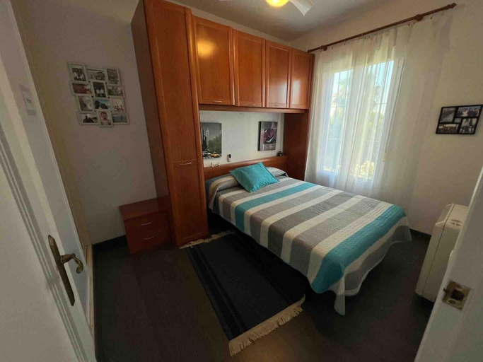 Bedroom 3, Chalet con piscina privada, parking y zona BBQ, Huelva