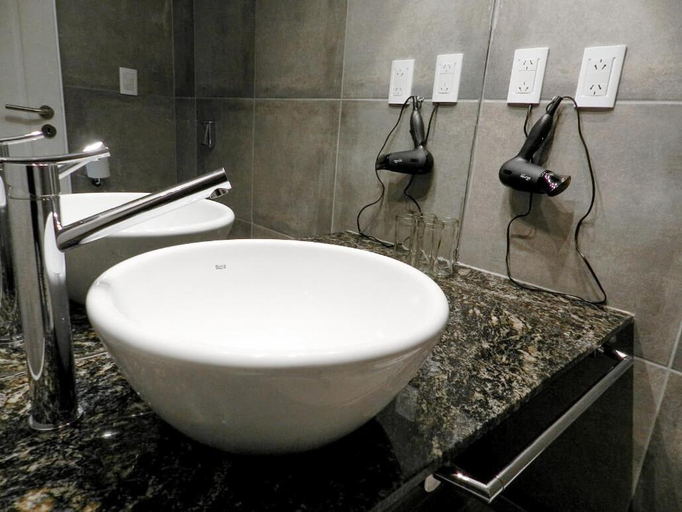Bathroom 4, MONACO HOTEL, Ushuaia