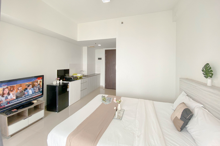 Others 2, Good Deal and Basic Studio at LRT City Bekasi Apartment By Travelio, Bekasi