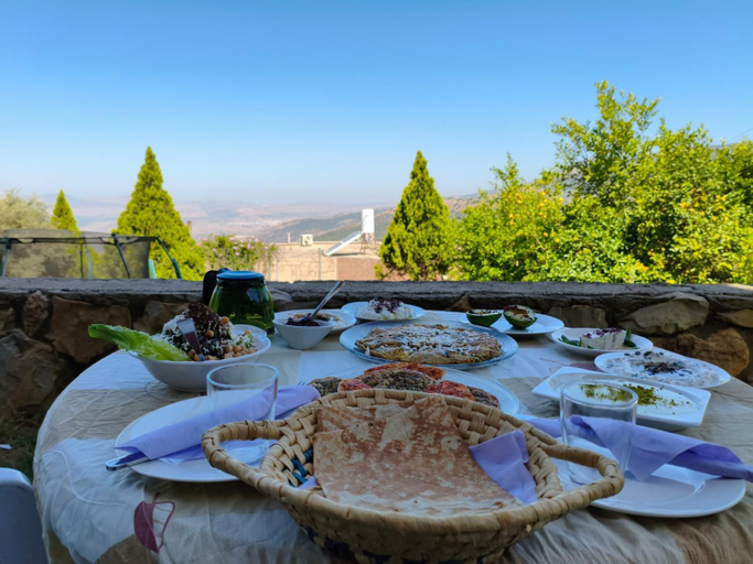Food & Drinks 5, Sanabl Druze Hospitality