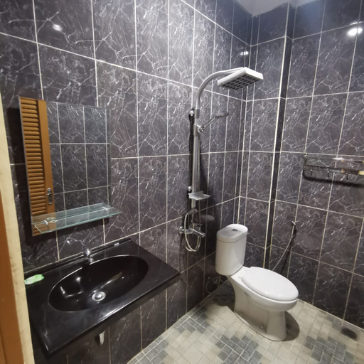 Bathroom 5, Hotel Mustika Belitung, Belitung