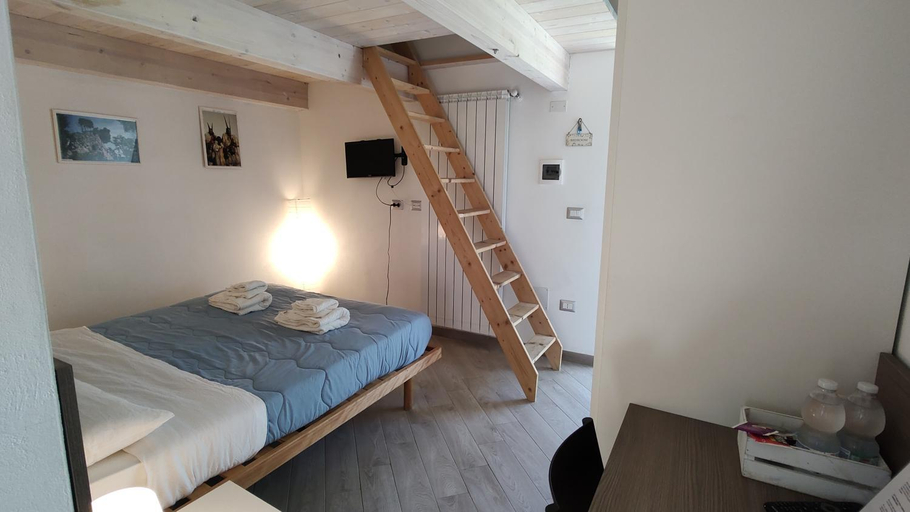 Bedroom 2, Memento, Sassari