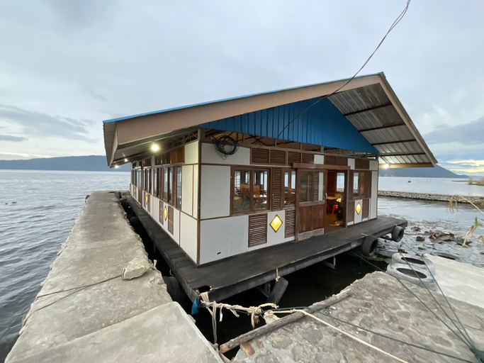 Food & Drinks 4, Gondang Sivali Hotel, Samosir