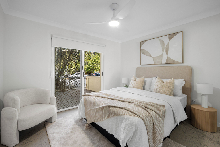 Bedroom 2, Burleigh Breeze 2 Bed Beach Walk, Gold Coast