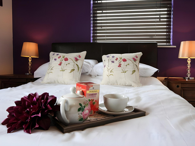 Bedroom 1, Abbey Bed and Breakfast, Derry and Strabane