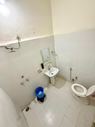 Bathroom 3, KRISHNAM GUEST HOUSE, Gwalior