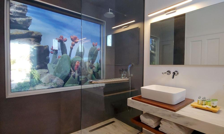 Bathroom 4, San Antonio Summerland Hotel, South Aegean