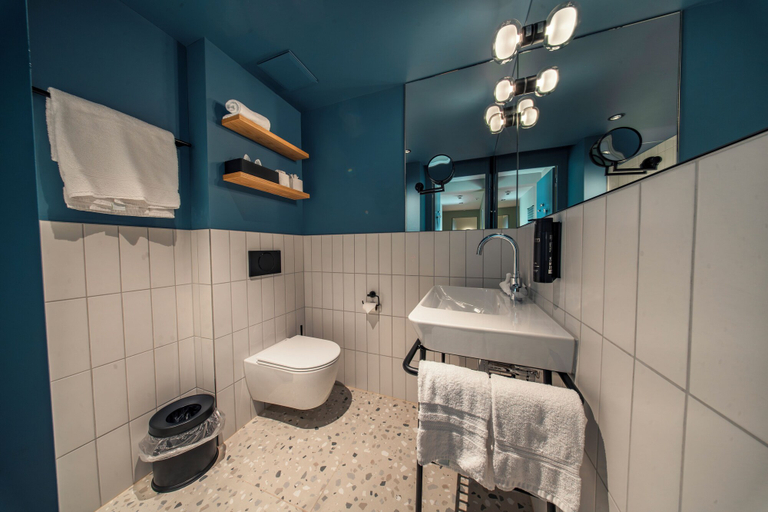 Bathroom 4, HOP Apartments & Suites, Interlaken