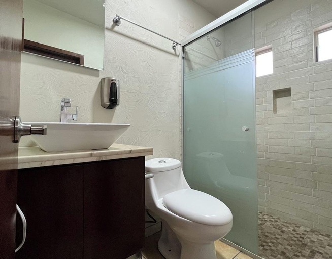Bathroom 3, Villa La Palma Hotel, Tequila