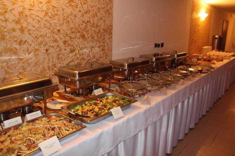 Food & Drinks 5, Restauracja Hotel Kassandra, Września