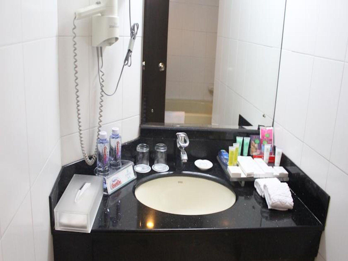 Bathroom 4, Shenzhen Convention and Exhibition Center Union Plaza Qiuguo S Hotel, Shenzhen