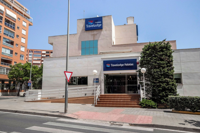 Exterior & Views 2, Travelodge Alicante Puerto, Alicante