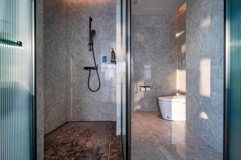 Bathroom 3, Urcove by Hyatt Shenzhen Futian Port , Shenzhen
