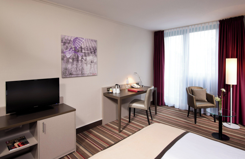 Bedroom 4, Leonardo Hotel Hannover Airport, Region Hannover