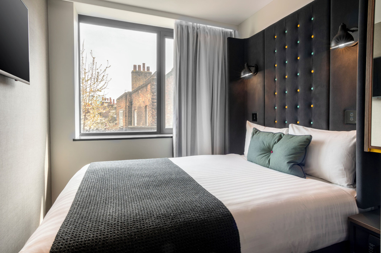 Bedroom 2, Point A London Liverpool Street, London