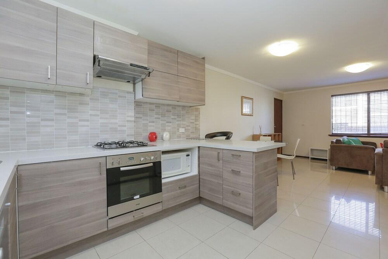 Others 4, Parkline Accommodation, Perth