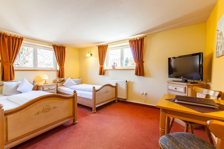 Bedroom 3, Dammschenke Gasthof & Hotel, Görlitz