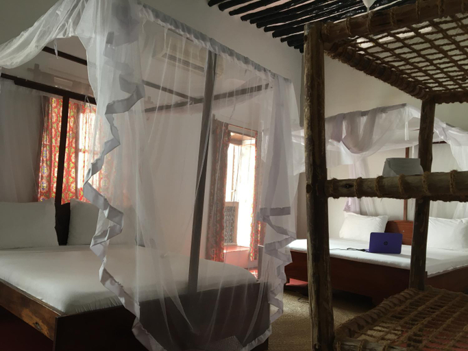 Others 5, Stone town sea view, Mjini