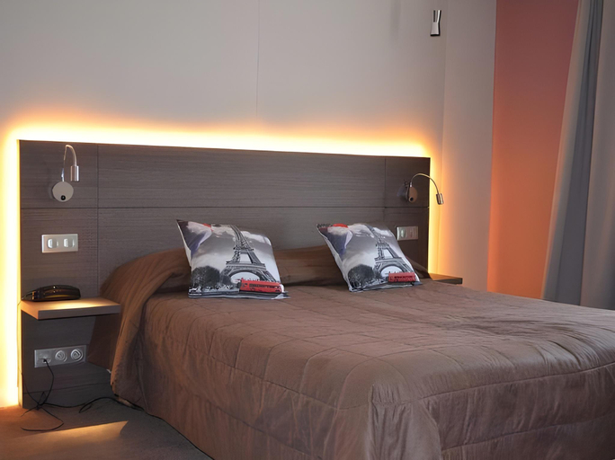 Bedroom 3, Hotel Amiral Fondary, Paris