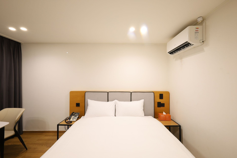 Bedroom 5, The Beach Hotel Haeundae, Haeundae
