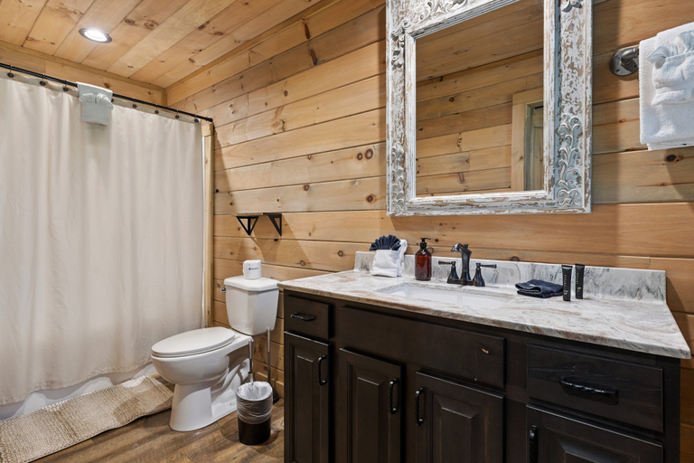 Bathroom 3, Iron Mountain Lodge 4 Bedroom Cabin by RedAwning, Sevier