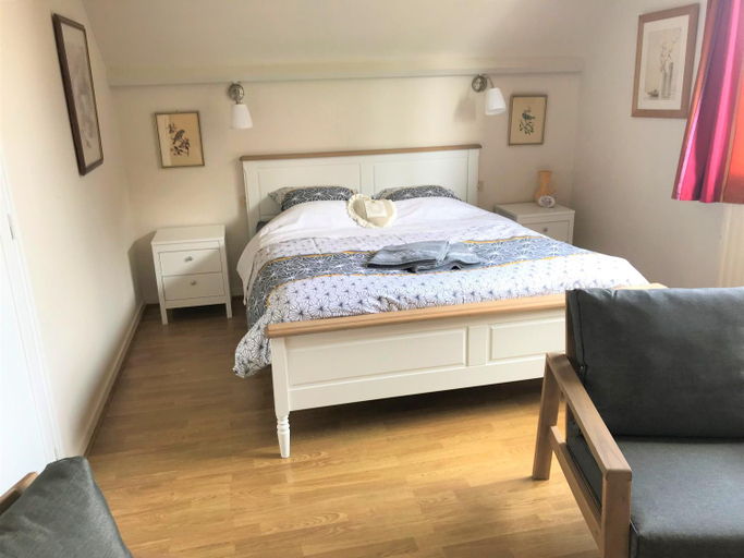 Others 5, Chambres Champetres, Eure