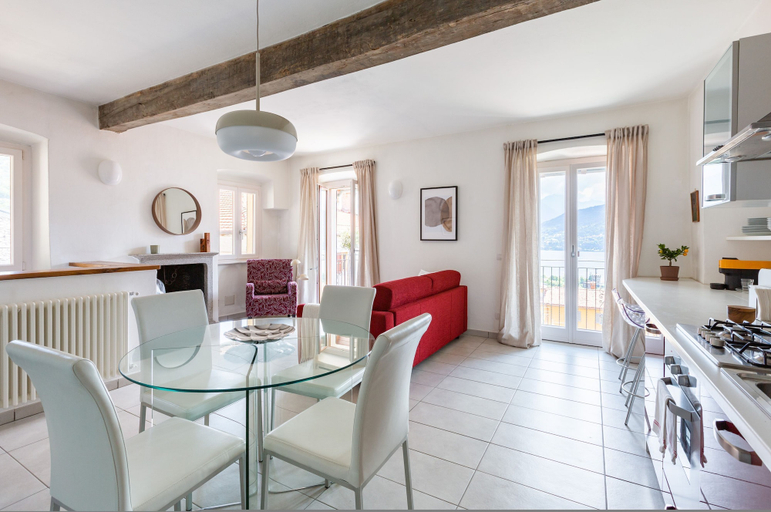 Room 3, Lake View Terrace Apartment, Como
