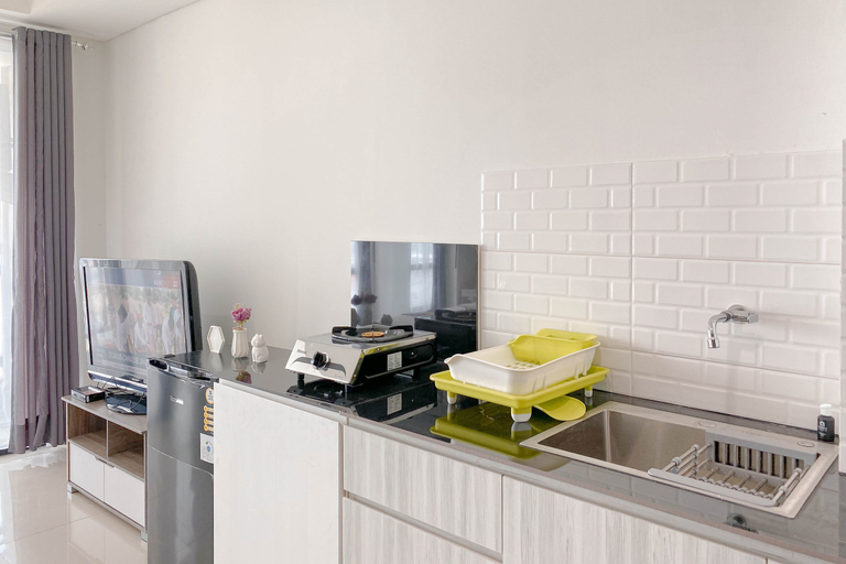 Others 4, Good Deal and Basic Studio at LRT City Bekasi Apartment By Travelio, Bekasi
