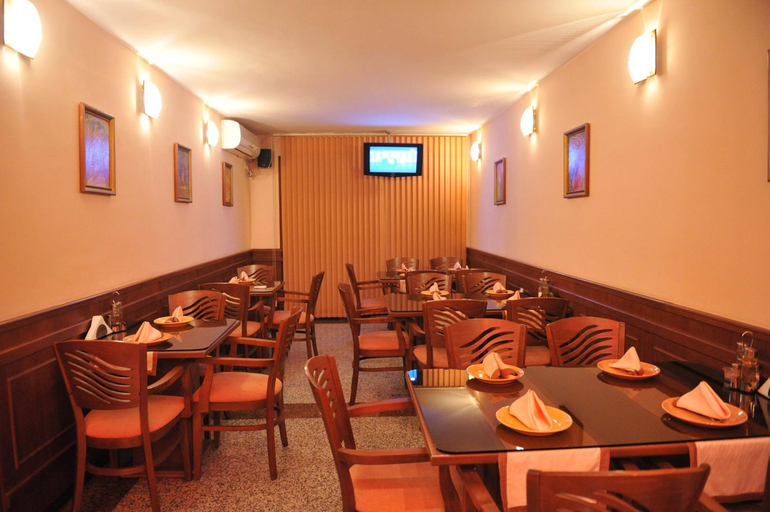 Food & Drinks 5, Семеен Хотел Сокол, Sandanski