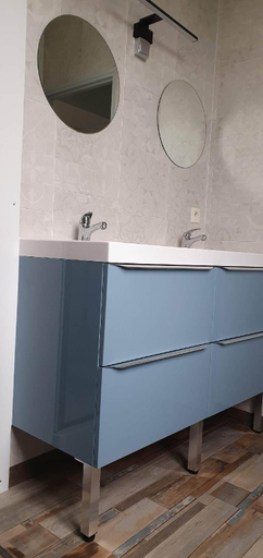 Bathroom 2, Résidence Auger, Cher